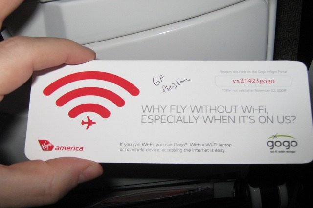 Sử dụng wifi thả ga trên máy bay hãng Japan Airlines