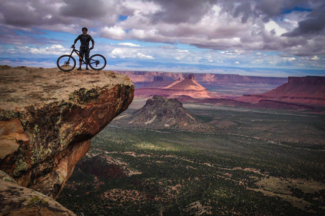 9 đường mòn đi xe đạp leo núi hàng đầu ở Mỹ